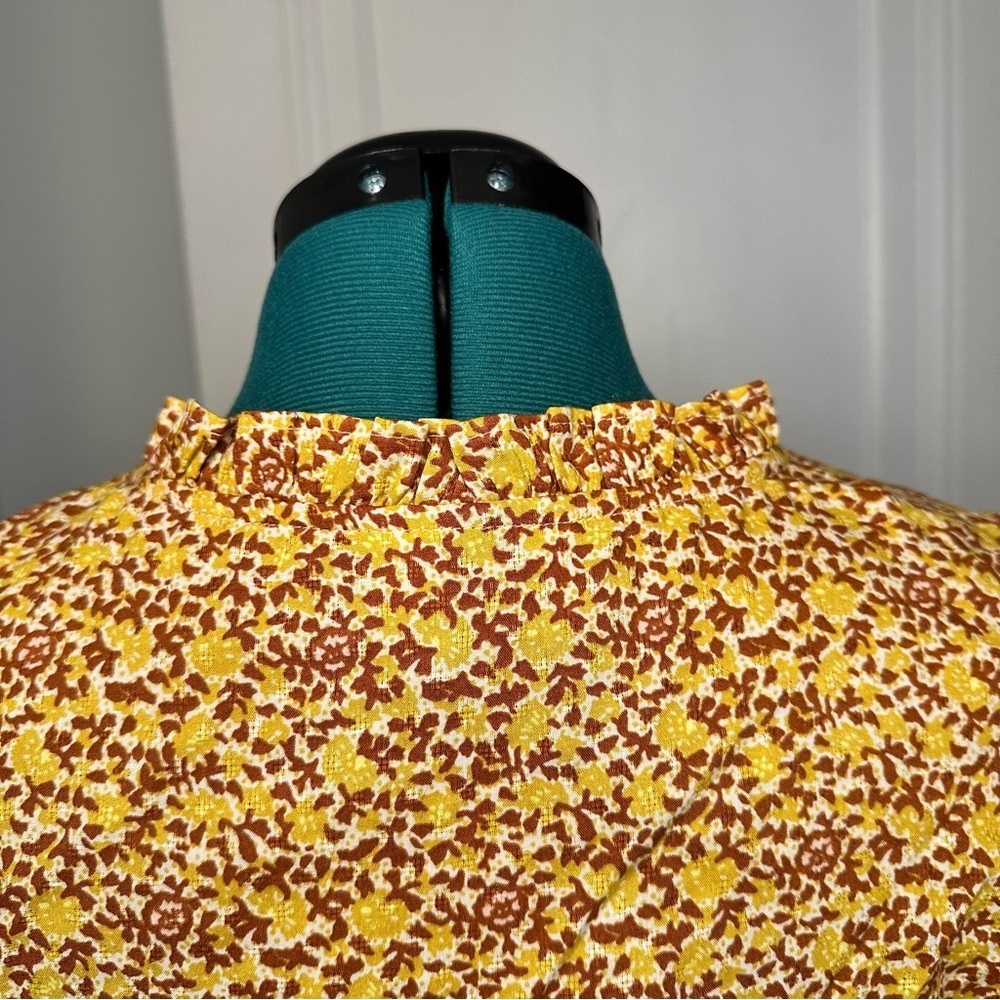 Universal Thread Yellow Floral Smocked Peasant Blouse - Picture 6 of 8